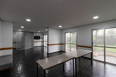 Apartamento para alugar com 47m², 2 quartos e 1 vaga Apartamento para alugar com 47m², 2 quartos e 1 vagaSalão de Festas