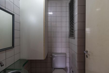 Apartamento para alugar com 47m², 2 quartos e 1 vaga Apartamento para alugar com 47m², 2 quartos e 1 vagaBanheiro