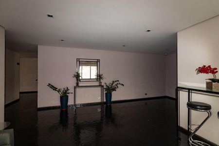 Apartamento para alugar com 47m², 2 quartos e 1 vaga Apartamento para alugar com 47m², 2 quartos e 1 vagaHall social