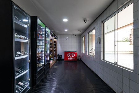 Apartamento para alugar com 47m², 2 quartos e 1 vaga Apartamento para alugar com 47m², 2 quartos e 1 vagaMercado