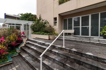 Apartamento para alugar com 47m², 2 quartos e 1 vaga Apartamento para alugar com 47m², 2 quartos e 1 vagaEntrada