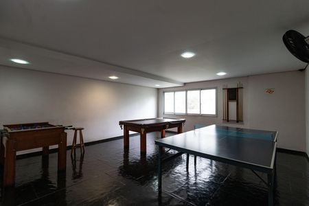 Apartamento para alugar com 47m², 2 quartos e 1 vaga Apartamento para alugar com 47m², 2 quartos e 1 vagaSalão de jogos