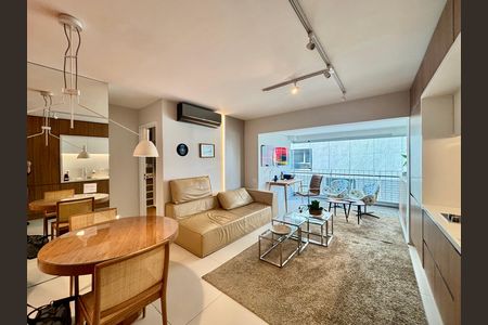 Sala  de apartamento para alugar com 1 quarto, 52m² em Pinheiros, São Paulo
