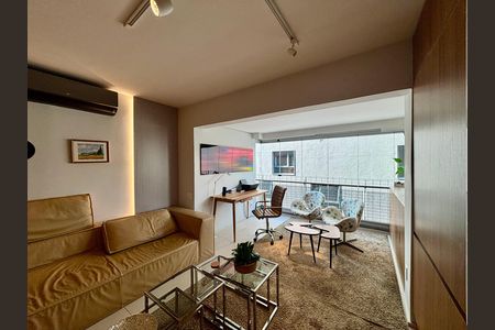 Sala  de apartamento para alugar com 1 quarto, 52m² em Pinheiros, São Paulo
