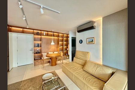 Sala  de apartamento para alugar com 1 quarto, 52m² em Pinheiros, São Paulo