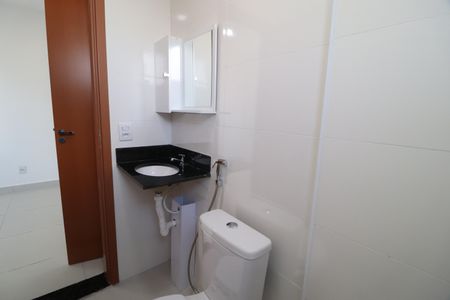 Apartamento para alugar com 58m², 2 quartos e 1 vagaBanheiro do Quarto 2
