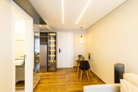 Apartamento à venda com 34m², 1 quarto e 1 vaga Apartamento à venda com 34m², 1 quarto e 1 vagaSala