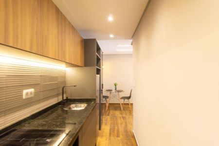Apartamento à venda com 34m², 1 quarto e 1 vaga Apartamento à venda com 34m², 1 quarto e 1 vagaCozinha e Área de Serviço