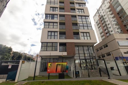 Apartamento à venda com 34m², 1 quarto e 1 vaga Apartamento à venda com 34m², 1 quarto e 1 vagaFachada do Condominio