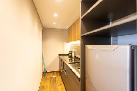 Apartamento à venda com 34m², 1 quarto e 1 vaga Apartamento à venda com 34m², 1 quarto e 1 vagaCozinha e Área de Serviço