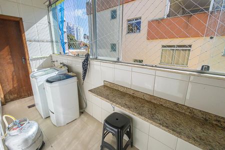 Apartamento à venda com 90m², 3 quartos e 4 vagas Apartamento à venda com 90m², 3 quartos e 4 vagasarea de serviço e banheiro de serviço