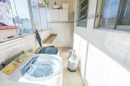 Apartamento à venda com 90m², 3 quartos e 4 vagas Apartamento à venda com 90m², 3 quartos e 4 vagasarea de serviço e banheiro de serviço