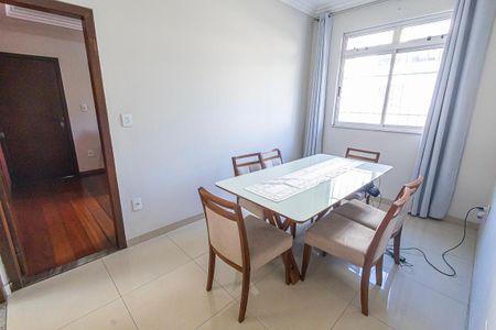 Apartamento à venda com 90m², 3 quartos e 4 vagas Apartamento à venda com 90m², 3 quartos e 4 vagascopa
