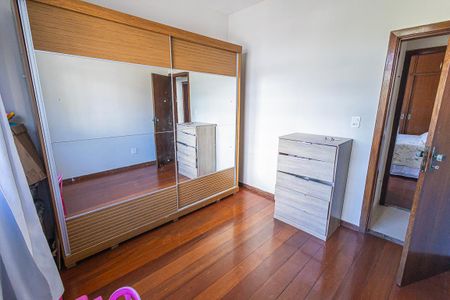 Apartamento à venda com 90m², 3 quartos e 4 vagas Apartamento à venda com 90m², 3 quartos e 4 vagasquarto 2