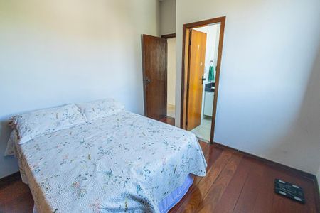 Apartamento à venda com 90m², 3 quartos e 4 vagas Apartamento à venda com 90m², 3 quartos e 4 vagasquarto 1 / suite