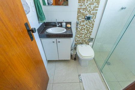 Apartamento à venda com 90m², 3 quartos e 4 vagas Apartamento à venda com 90m², 3 quartos e 4 vagassuite