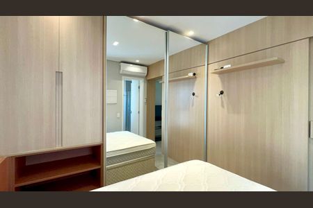 Studio para alugar com 33m², 1 quarto e 1 vaga Studio para alugar com 33m², 1 quarto e 1 vagaSuite
