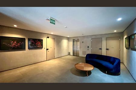 Studio para alugar com 33m², 1 quarto e 1 vaga Studio para alugar com 33m², 1 quarto e 1 vagaHall de entrada