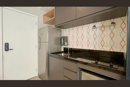 Studio para alugar com 33m², 1 quarto e 1 vaga Studio para alugar com 33m², 1 quarto e 1 vagaCozinha