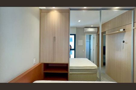 Studio para alugar com 33m², 1 quarto e 1 vaga Studio para alugar com 33m², 1 quarto e 1 vagaSuite