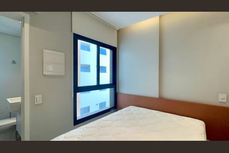 Studio para alugar com 33m², 1 quarto e 1 vaga Studio para alugar com 33m², 1 quarto e 1 vagaSuite