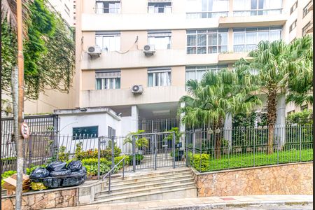 Apartamento à venda com 217m², 3 quartos e 1 vaga