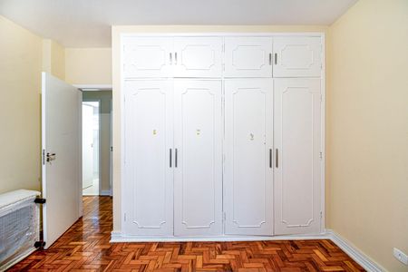 Apartamento à venda com 217m², 3 quartos e 1 vaga