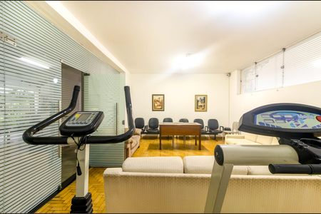 Apartamento à venda com 217m², 3 quartos e 1 vaga