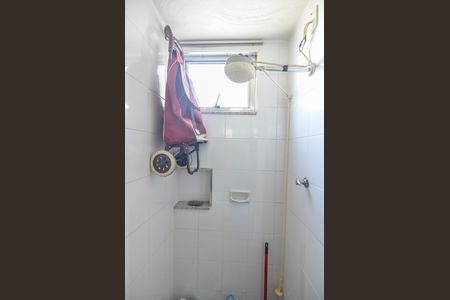 Apartamento à venda com 103m², 2 quartos e 1 vaga Apartamento à venda com 103m², 2 quartos e 1 vagaBanheiro de Serviço