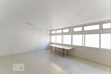 Apartamento à venda com 103m², 2 quartos e 1 vaga Apartamento à venda com 103m², 2 quartos e 1 vagaÁrea comum