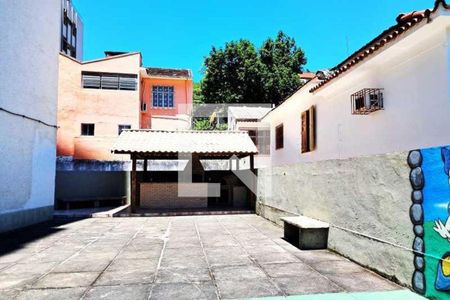 Apartamento à venda com 103m², 2 quartos e 1 vaga Apartamento à venda com 103m², 2 quartos e 1 vagaÁrea comum