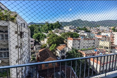 Apartamento à venda com 103m², 2 quartos e 1 vaga Apartamento à venda com 103m², 2 quartos e 1 vagaQuarto