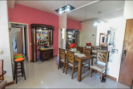 Apartamento à venda com 103m², 2 quartos e 1 vaga