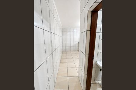 Corredor de casa para alugar com 1 quarto, 70m² em Parque Alexandre, Cotia