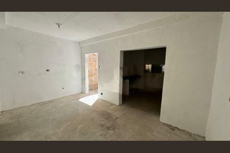 Casa à venda com 3 quartos, 155m² em Vila Cruzeiro, São Paulo