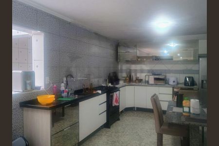 Casa à venda com 3 quartos, 500m² em Vila Sao Jose (Cidade Dutra), São Paulo