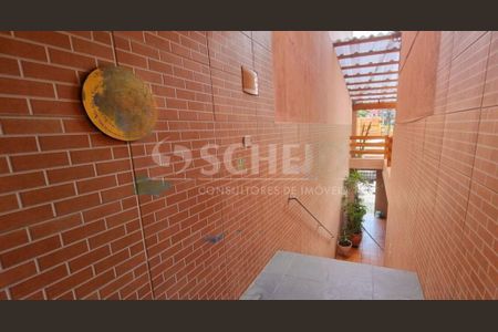 Casa à venda com 155m², 4 quartos e 2 vagas