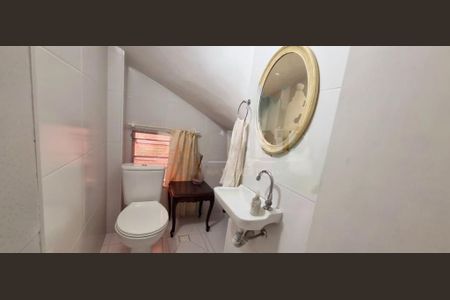 Casa à venda com 155m², 4 quartos e 2 vagas