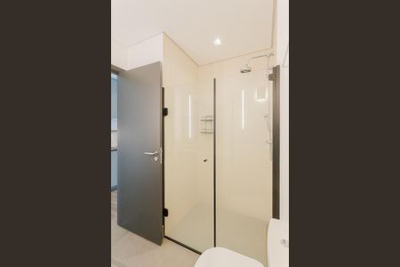 Studio para alugar com 39m², 1 quarto e 1 vaga Studio para alugar com 39m², 1 quarto e 1 vagaBanheiro