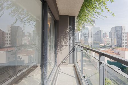 Varanda de kitnet/studio para alugar com 1 quarto, 39m² em Pinheiros, São Paulo
