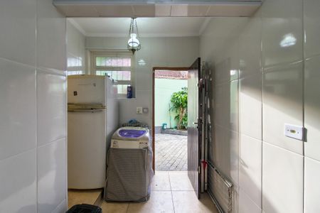Casa para alugar com 300m², 4 quartos e 4 vagas Casa para alugar com 300m², 4 quartos e 4 vagasÁrea de Serviço