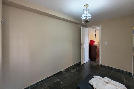Casa para alugar com 300m², 4 quartos e 4 vagas Casa para alugar com 300m², 4 quartos e 4 vagasSuite 2