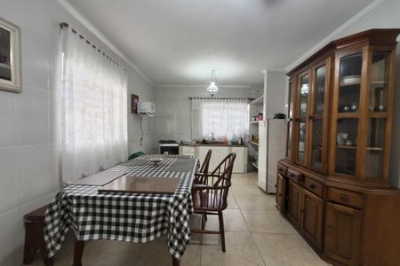 Casa para alugar com 300m², 4 quartos e 4 vagas Casa para alugar com 300m², 4 quartos e 4 vagasCozinha