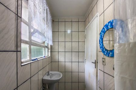 Casa para alugar com 300m², 4 quartos e 4 vagas Casa para alugar com 300m², 4 quartos e 4 vagasBanheiro da Suíte 2