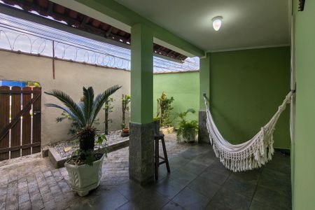 Casa para alugar com 300m², 4 quartos e 4 vagas Casa para alugar com 300m², 4 quartos e 4 vagasVaranda
