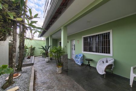 Casa para alugar com 300m², 4 quartos e 4 vagas Casa para alugar com 300m², 4 quartos e 4 vagasVaranda