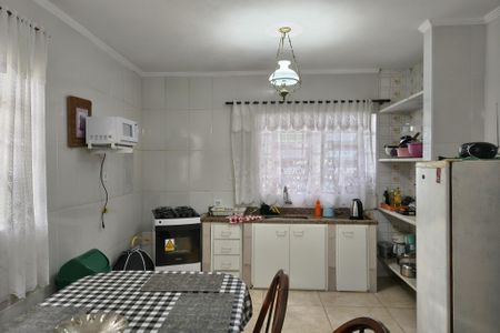 Casa para alugar com 300m², 4 quartos e 4 vagas Casa para alugar com 300m², 4 quartos e 4 vagasCozinha