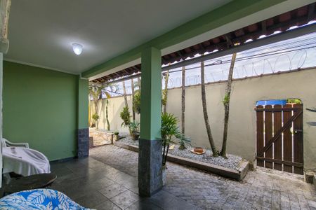 Casa para alugar com 300m², 4 quartos e 4 vagas Casa para alugar com 300m², 4 quartos e 4 vagasVaranda