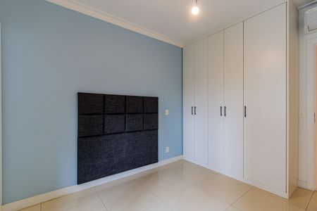 Casa à venda com 173m², 3 quartos e 4 vagasSuite 02