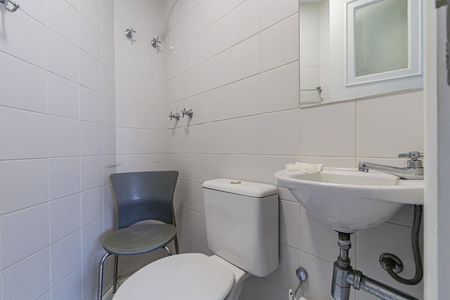 Casa à venda com 173m², 3 quartos e 4 vagasBanheiro de serviço